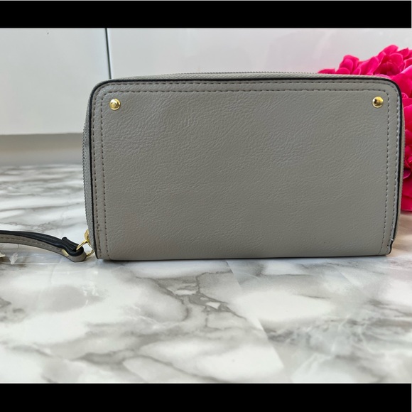BRAND NEW! Naturalizer Wristlet Wallet Grey - Picture 4 of 12